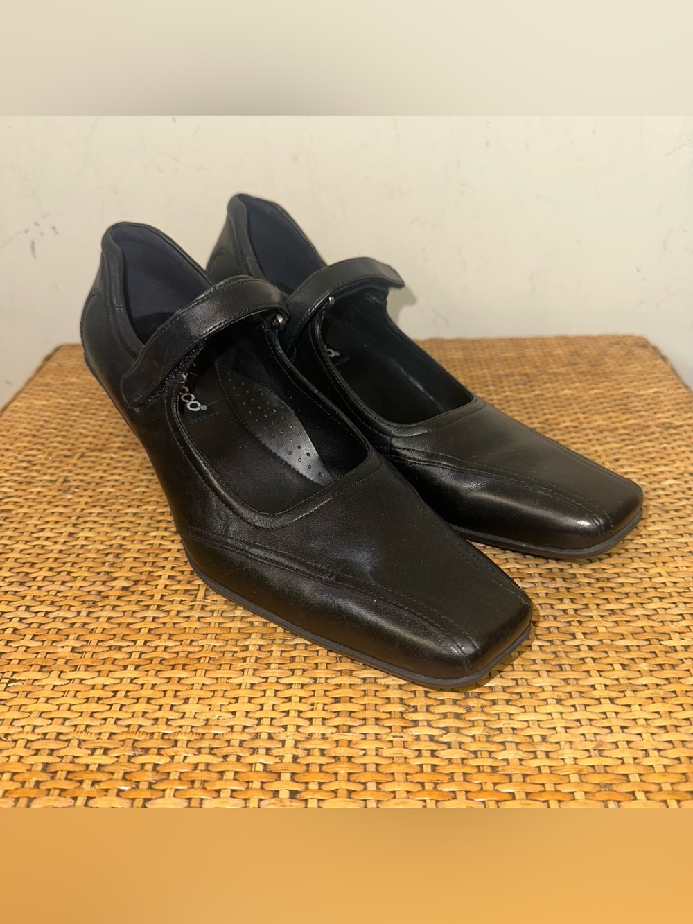 VTG Ecco Women's Black Leather Heels Shoes Square Toe Witch Halloween Mary Jane